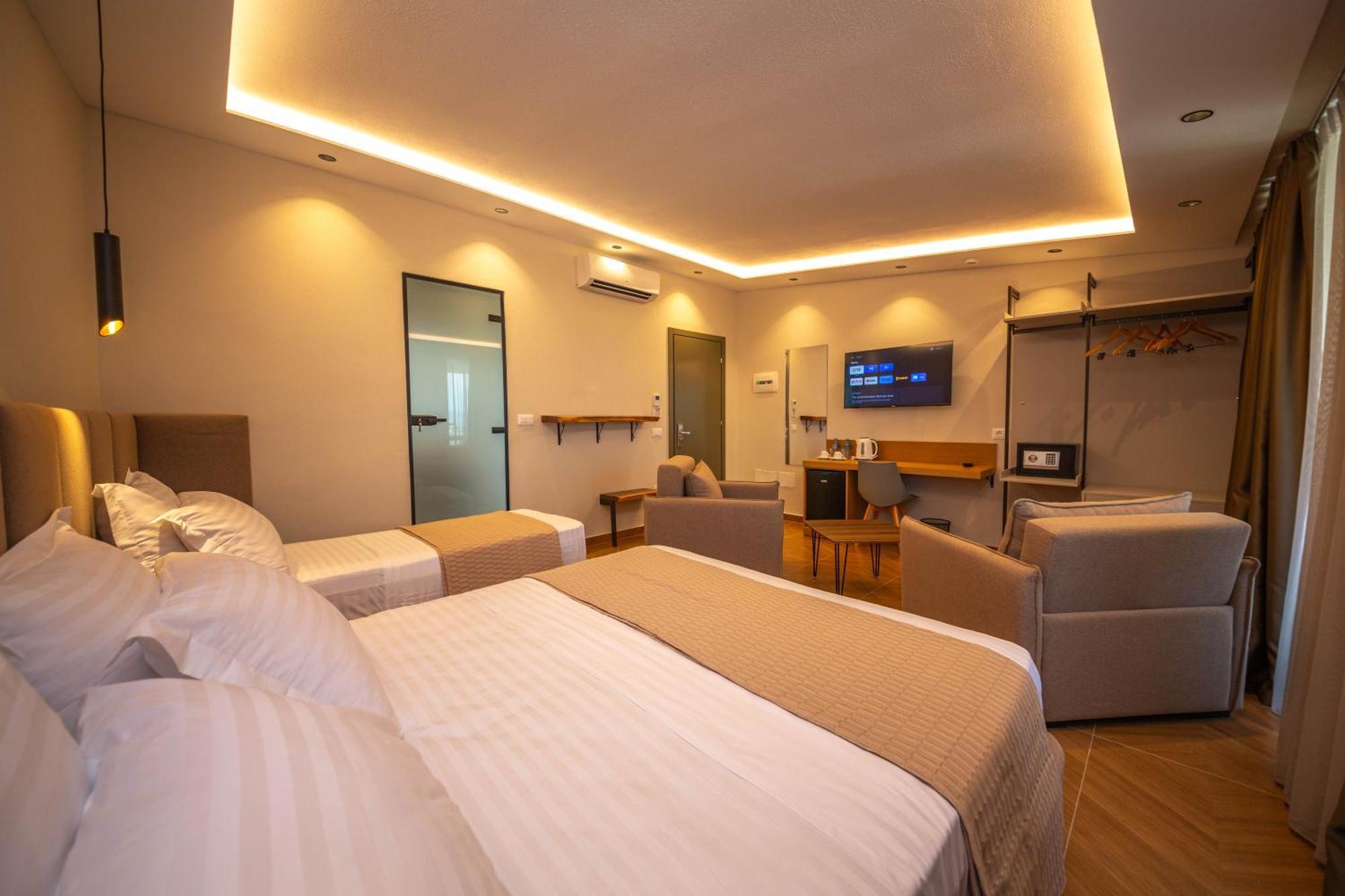 Emara Boutique Hotel Kavaje Quarto foto