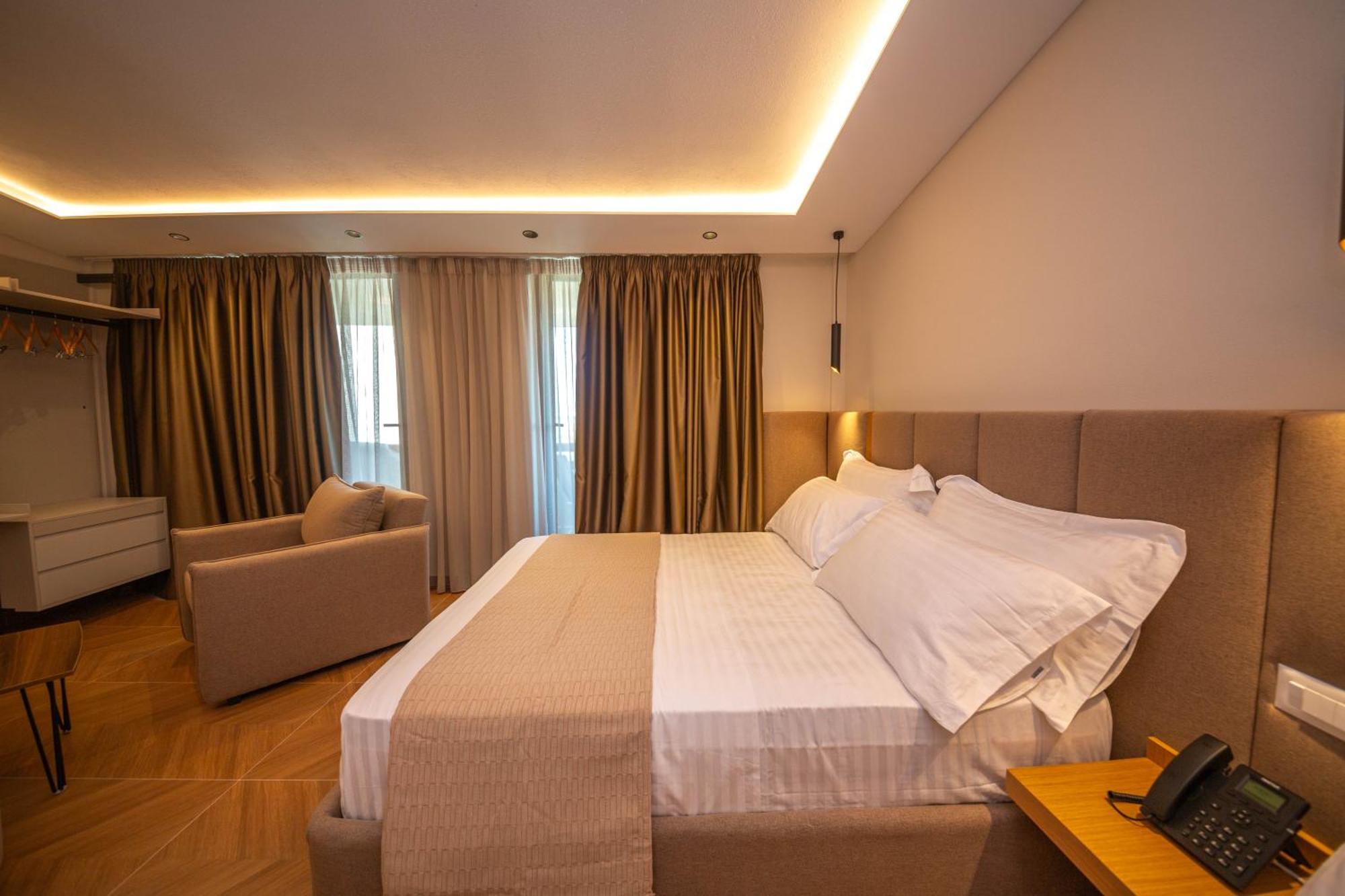 Emara Boutique Hotel Kavaje Quarto foto